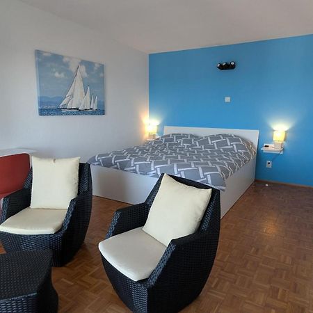 Apartments Kety - Central Heating Crikvenica Exterior foto