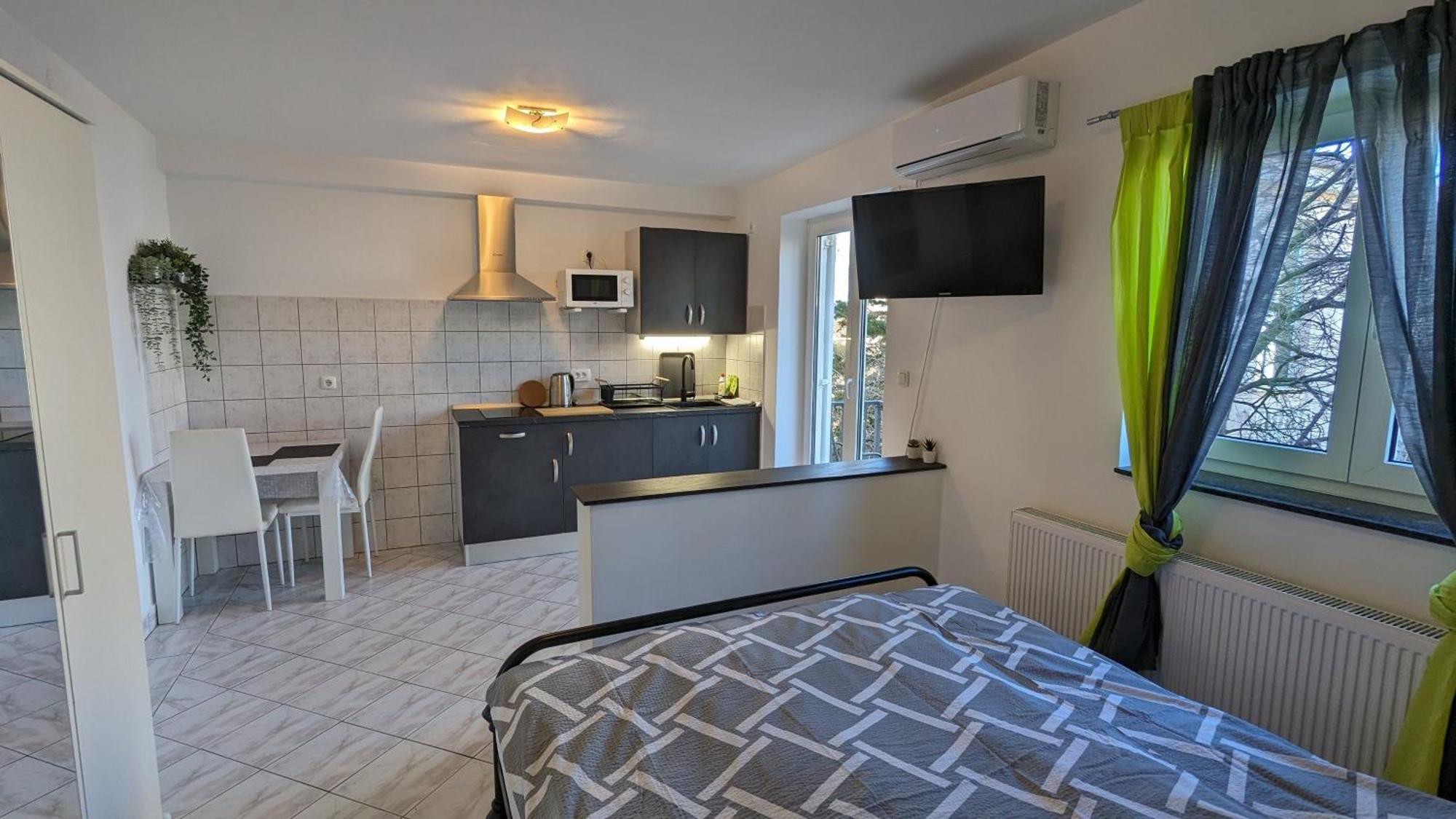 Apartments Kety - Central Heating Crikvenica Exterior foto